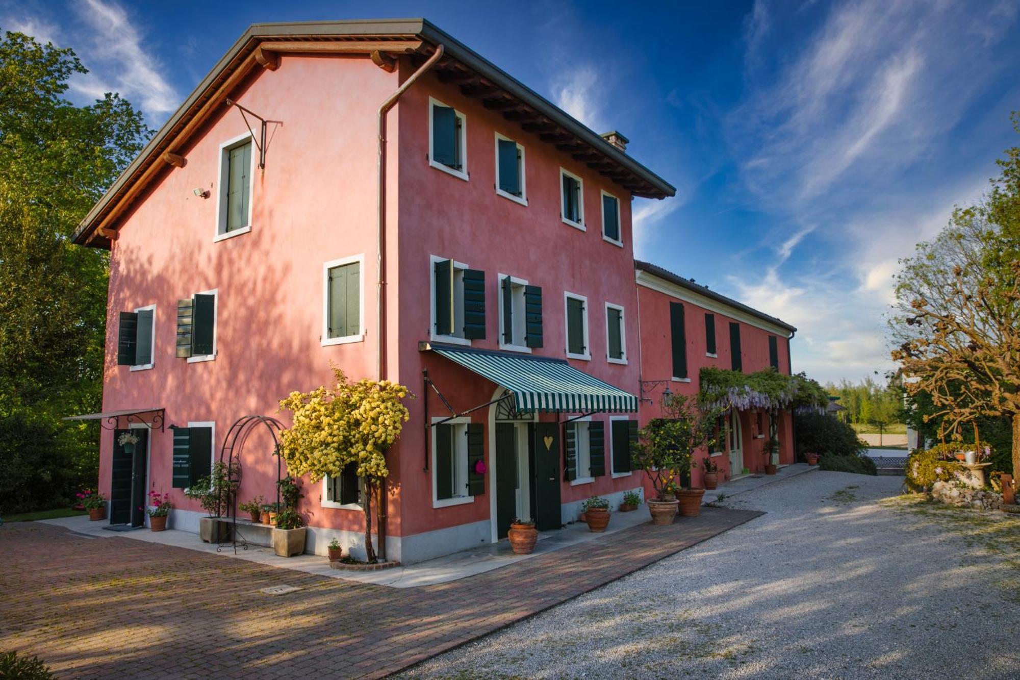 卡萨卡拉住宿加早餐旅馆 San Giovanni di Livenza 外观 照片